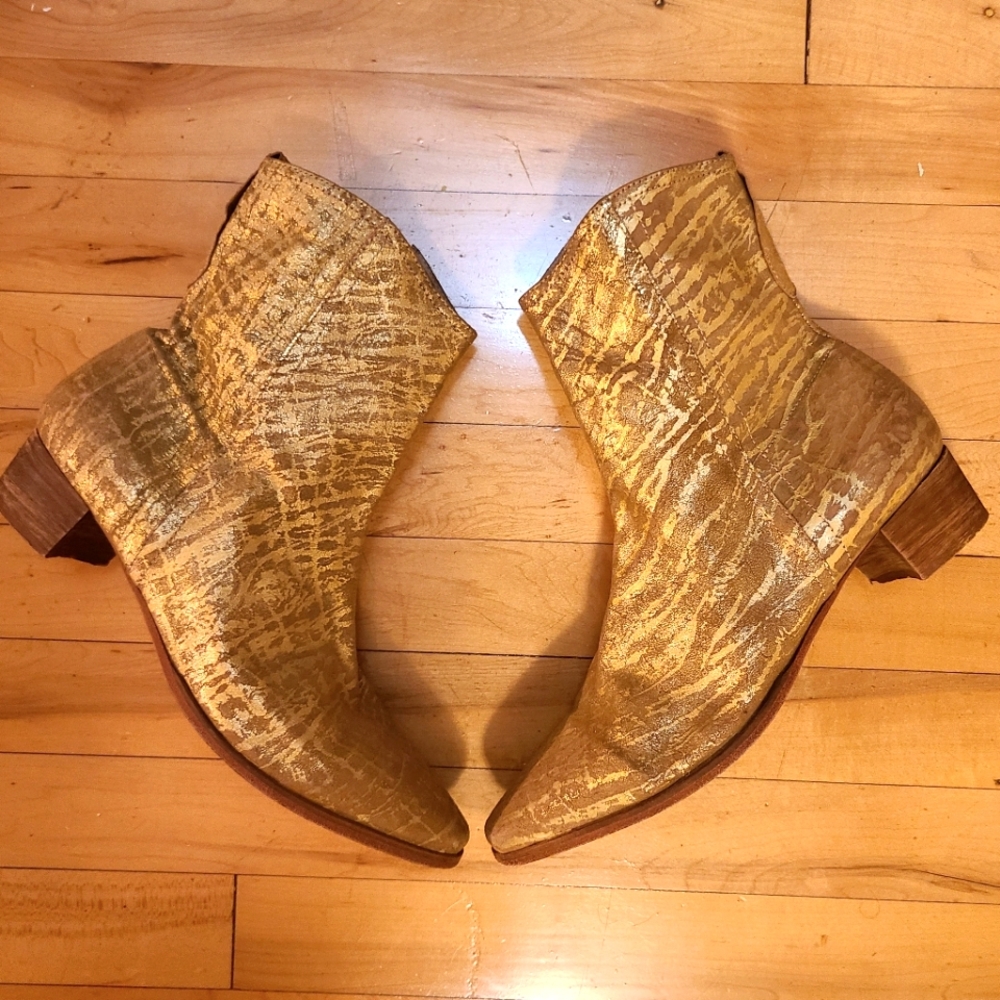 Free People Gold Short Boots with Zipper Size 41
